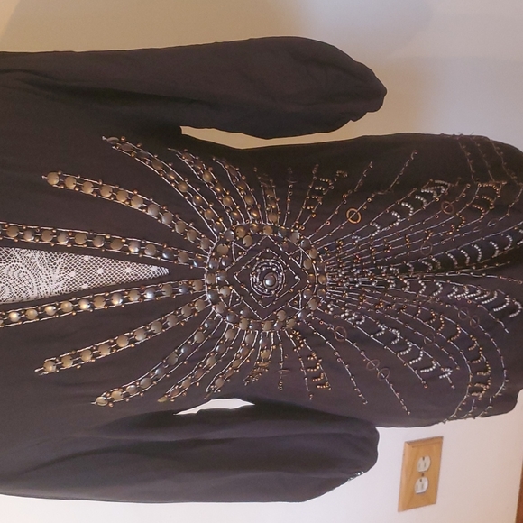 Nanette Lepore women top. - Picture 3 of 14